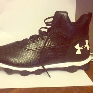 Under armour cleats